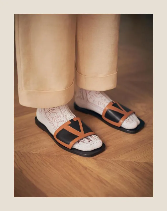 Valentino Sandals Man Viva Superstar Slide Sandal In Nappa Leather For Man In Butterblack Butterblack Valentino Sandals Man Viva Superstar Slide Sandal In Nappa Leather For Man In Butterblack Butterblack