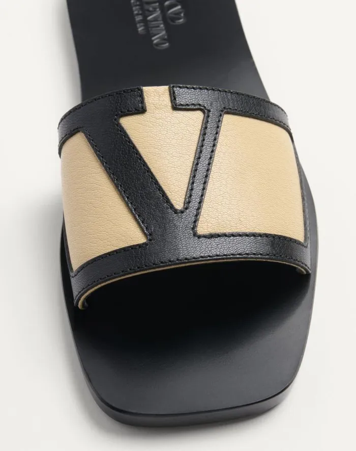 Valentino Sandals Man Viva Superstar Slide Sandal In Nappa Leather For Man In Butterblack Butterblack Valentino Sandals Man Viva Superstar Slide Sandal In Nappa Leather For Man In Butterblack Butterblack