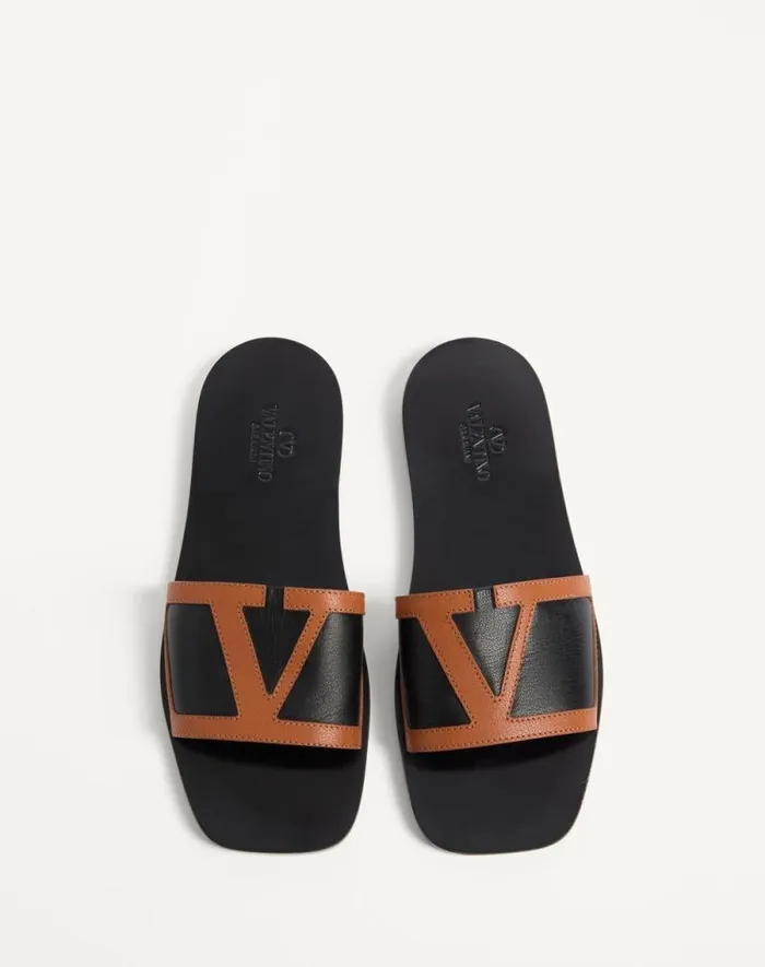 Valentino Sandals Man Viva Superstar Slide Sandal In Nappa Leather For Man In Butterblack Butterblack Valentino Sandals Man Viva Superstar Slide Sandal In Nappa Leather For Man In Butterblack Butterblack