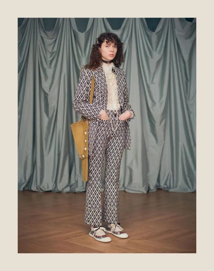 Valentino Shirts And Tops Woman Georgette Blouse For Woman In Ivory Ivory Valentino Shirts And Tops Woman Georgette Blouse For Woman In Ivory Ivory