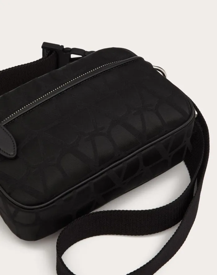 Valentino Shoulder Bags Man Toile Iconographe Shoulder Bag In Technical Fabric With Leather Details For Man In Black Black Valentino Shoulder Bags Man Toile Iconographe Shoulder Bag In Technical Fabric With Leather Details For Man In Black Black