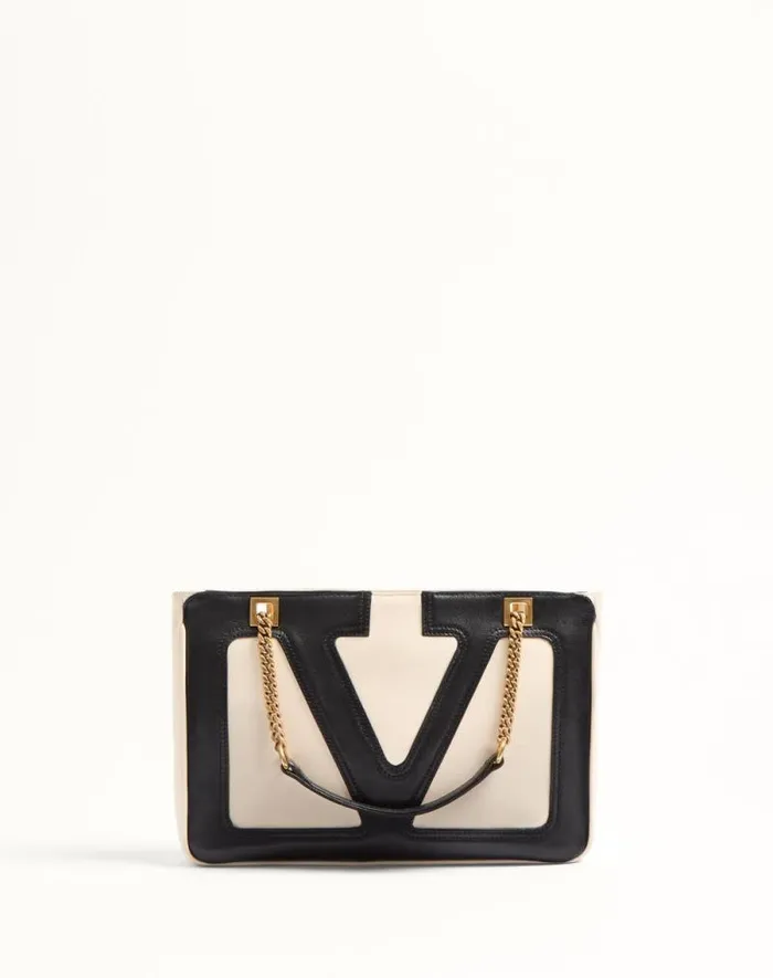 Valentino Shoulder Bags WomanMan Valentino Garavani Viva Superstar Small Nappa Leather Shopping Bag For Woman In Ivoryblack Ivoryblack Valentino Shoulder Bags WomanMan Valentino Garavani Viva Superstar Small Nappa Leather Shopping Bag For Woman In Ivoryblack Ivoryblack