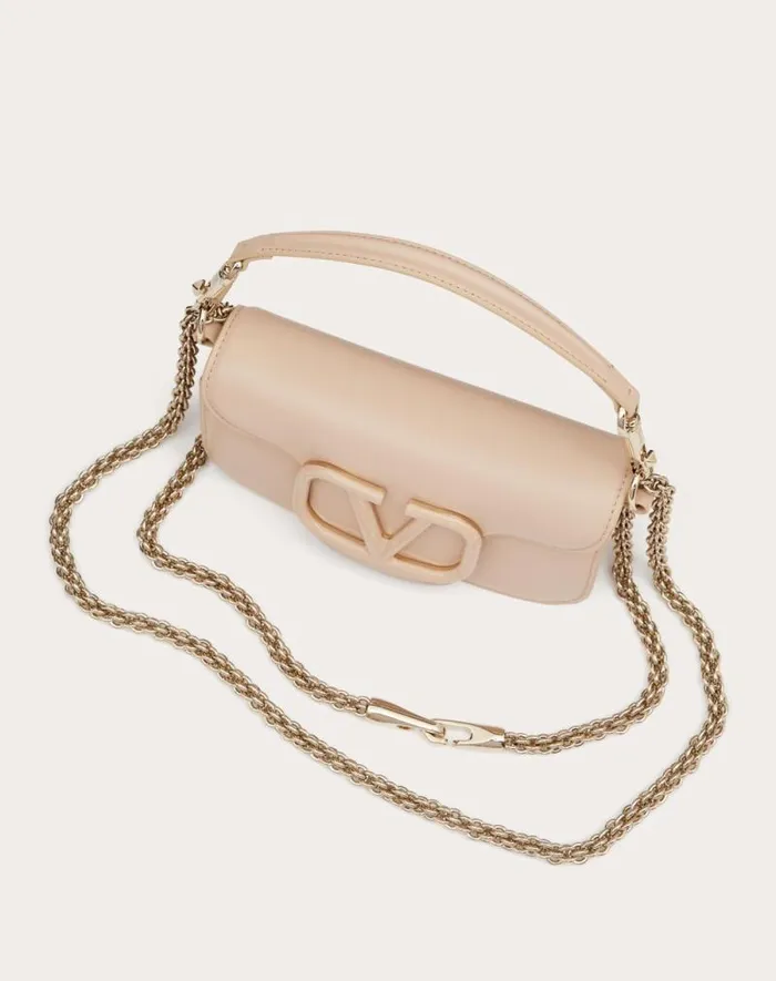 Valentino Shoulder Bags Woman Valentino Garavani Loc Calfskin Shoulder Bag For Woman In Powder Rose Powder Rose Valentino Shoulder Bags Woman Valentino Garavani Loc Calfskin Shoulder Bag For Woman In Powder Rose Powder Rose