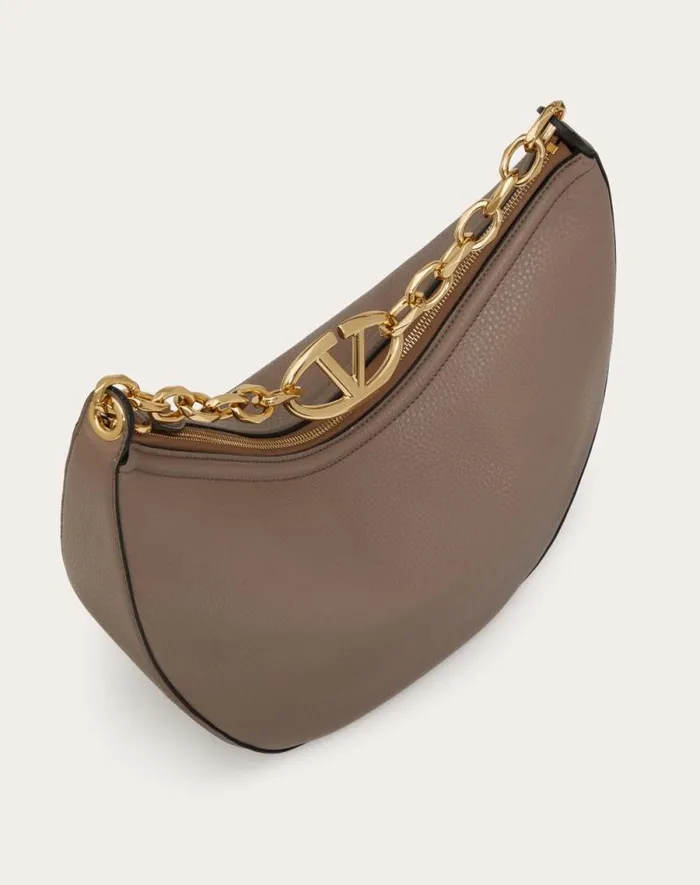 Valentino Shoulder Bags Woman Vlogo Moon Medium Grainy Calfskin Hobo Bag With Chain For Woman In Almond Almond Valentino Shoulder Bags Woman Vlogo Moon Medium Grainy Calfskin Hobo Bag With Chain For Woman In Almond Almond