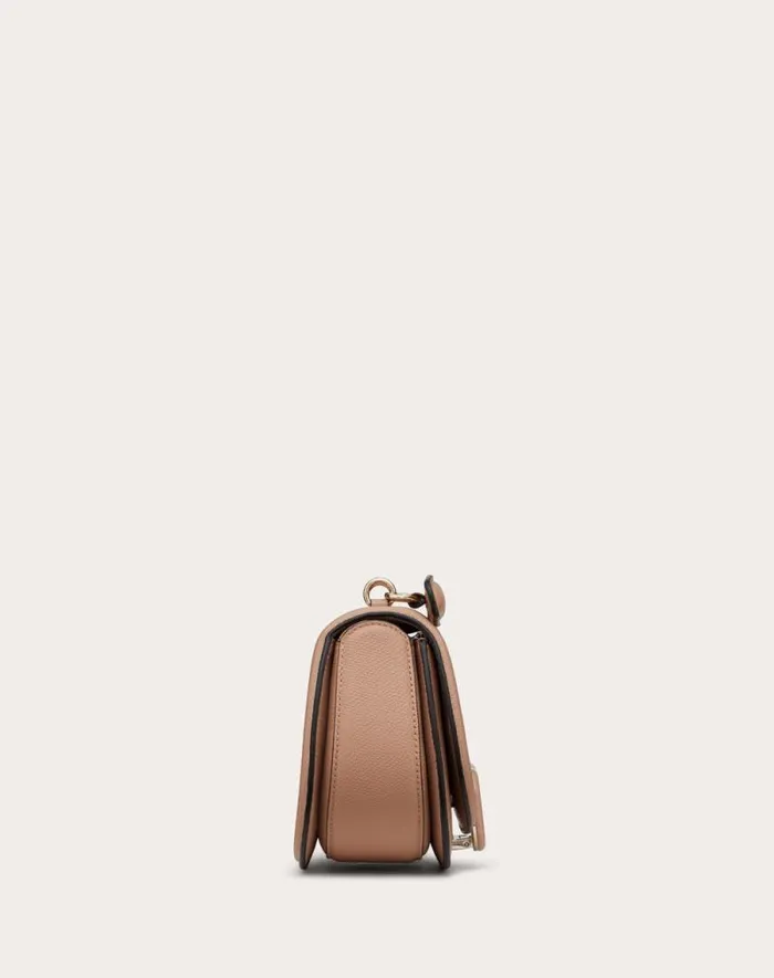 Valentino Shoulder Bags Woman Vsling Shoulder Bag In Grainy Calfskin For Woman In Ivory Ivory Valentino Shoulder Bags Woman Vsling Shoulder Bag In Grainy Calfskin For Woman In Ivory Ivory