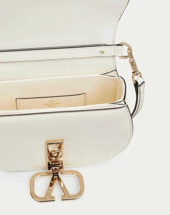 Valentino Shoulder Bags Woman Vsling Shoulder Bag In Grainy Calfskin For Woman In Ivory Ivory Valentino Shoulder Bags Woman Vsling Shoulder Bag In Grainy Calfskin For Woman In Ivory Ivory