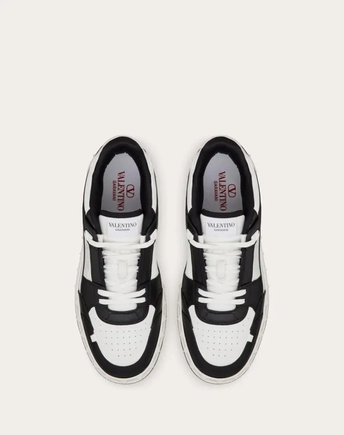 Valentino Sneakers Man Freedots Lowtop Sneaker In Calfskin For Man In Black Black Valentino Sneakers Man Freedots Lowtop Sneaker In Calfskin For Man In Black Black