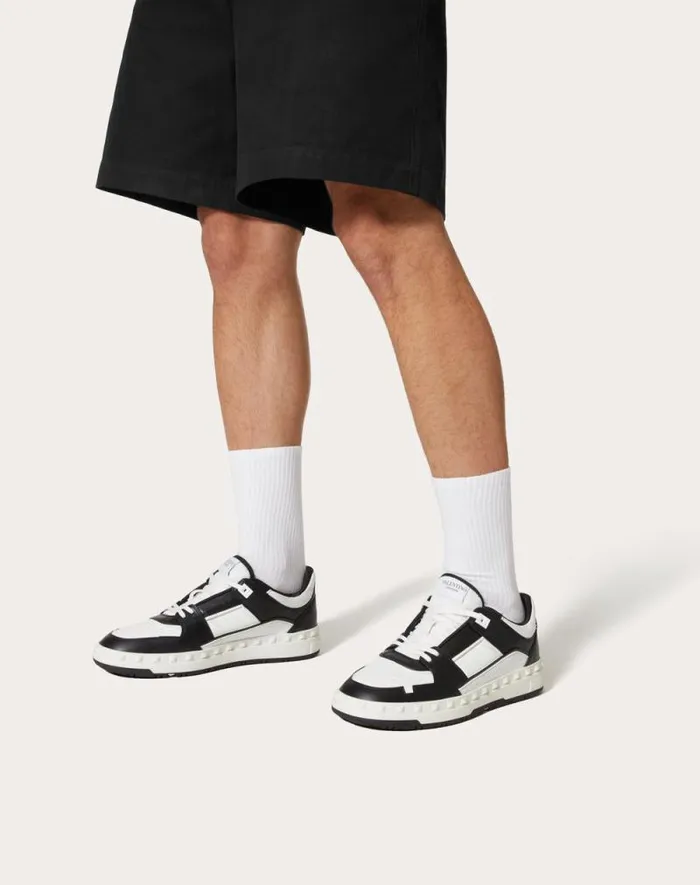 Valentino Sneakers Man Freedots Lowtop Sneaker In Calfskin For Man In Black Black Valentino Sneakers Man Freedots Lowtop Sneaker In Calfskin For Man In Black Black