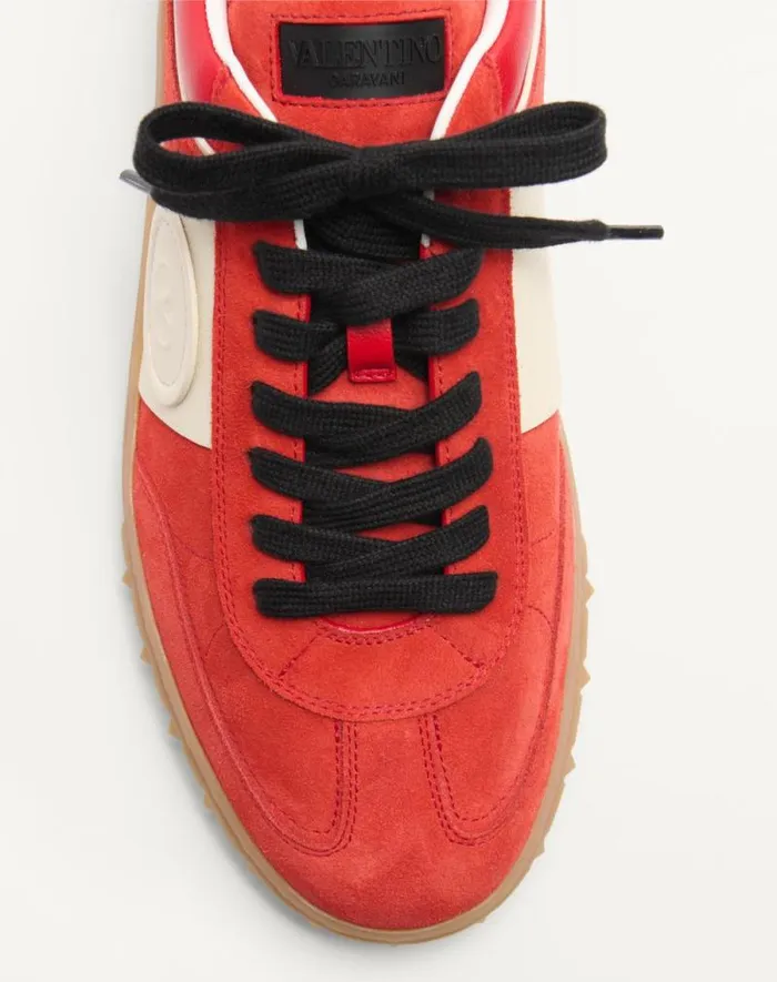 Valentino Sneakers Man Upvillage Low Top Sneaker In Split Leather And Calfskin Nappa Leather For Man In Greycoralblack Greycoralblack Valentino Sneakers Man Upvillage Low Top Sneaker In Split Leather And Calfskin Nappa Leather For Man In Greycoralblack Greycoralblack