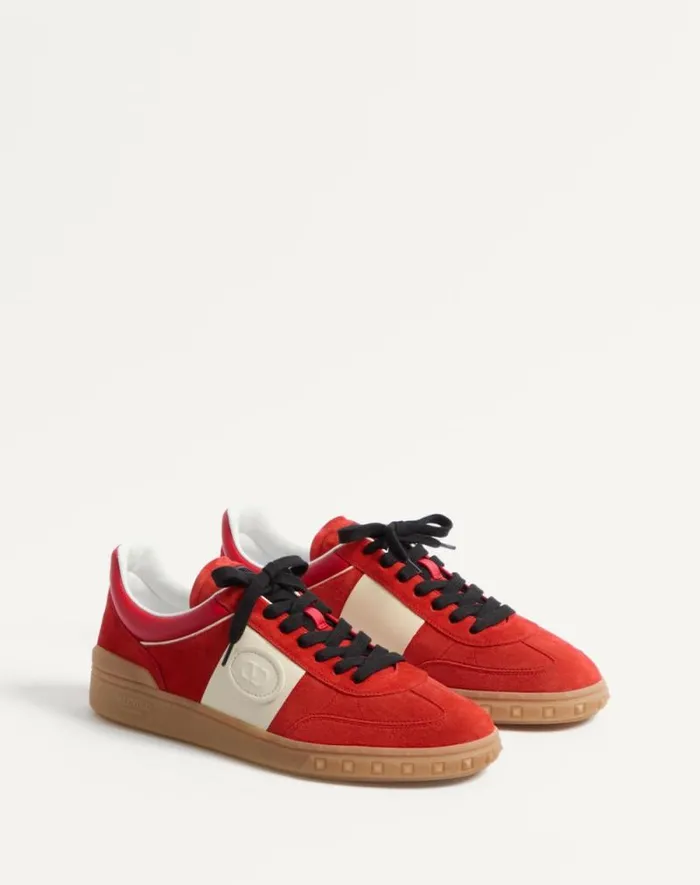 Valentino Sneakers Man Upvillage Low Top Sneaker In Split Leather And Calfskin Nappa Leather For Man In Greycoralblack Greycoralblack Valentino Sneakers Man Upvillage Low Top Sneaker In Split Leather And Calfskin Nappa Leather For Man In Greycoralblack Greycoralblack