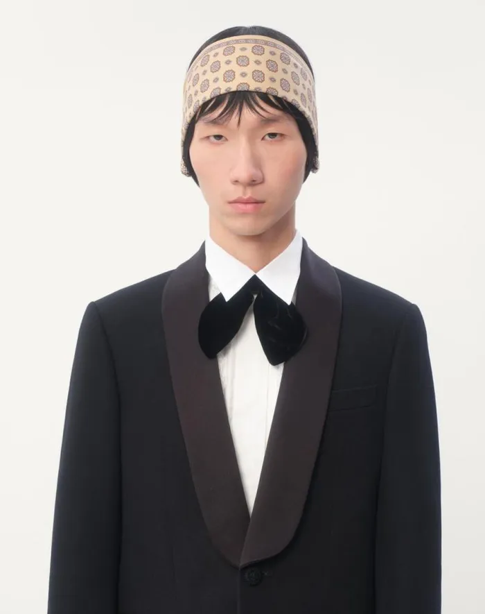 Valentino Soft Accessories Man Valentie Velvet Bow Tie For Man In Black Black Valentino Soft Accessories Man Valentie Velvet Bow Tie For Man In Black Black
