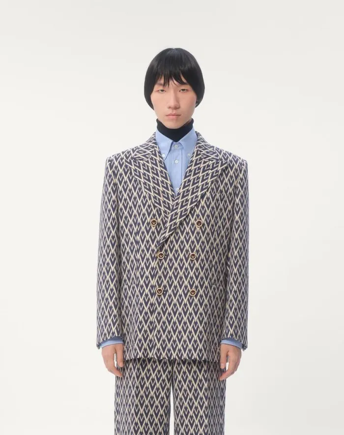 Valentino Suits Man Doublebreasted Wool Jacket With Jacquard Toute La V Pattern For Man In Nightcream Nightcream Valentino Suits Man Doublebreasted Wool Jacket With Jacquard Toute La V Pattern For Man In Nightcream Nightcream