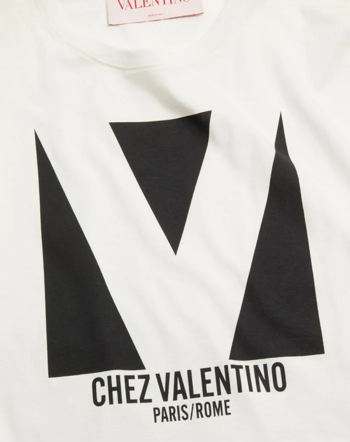 Valentino Tshirts And Sweatshirts Man Cotton Tshirt With Chez Valentino Print For Man In Ivory Ivory Valentino Tshirts And Sweatshirts Man Cotton Tshirt With Chez Valentino Print For Man In Ivory Ivory