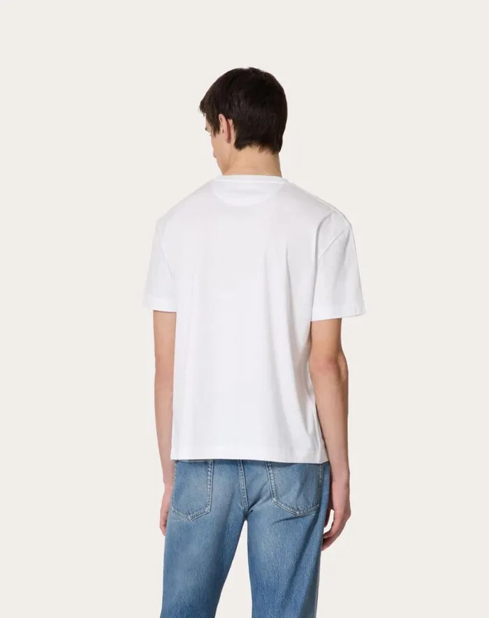 Valentino Tshirts And Sweatshirts Man Cotton Tshirt With Metallic V Detail For Man In White White Valentino Tshirts And Sweatshirts Man Cotton Tshirt With Metallic V Detail For Man In White White