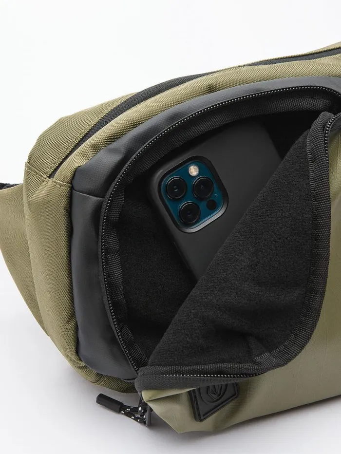Venture Sling Pack 8211 Olive Mens Volcom Bags and Backpacks