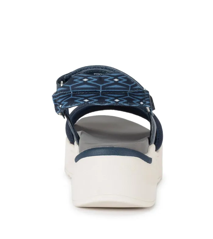 Women Baretraps Active Sandals Wincy Platform Sandal Navy Blue