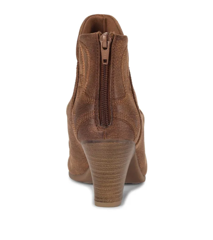 Women Baretraps Booties Leanna Bootie Cashew