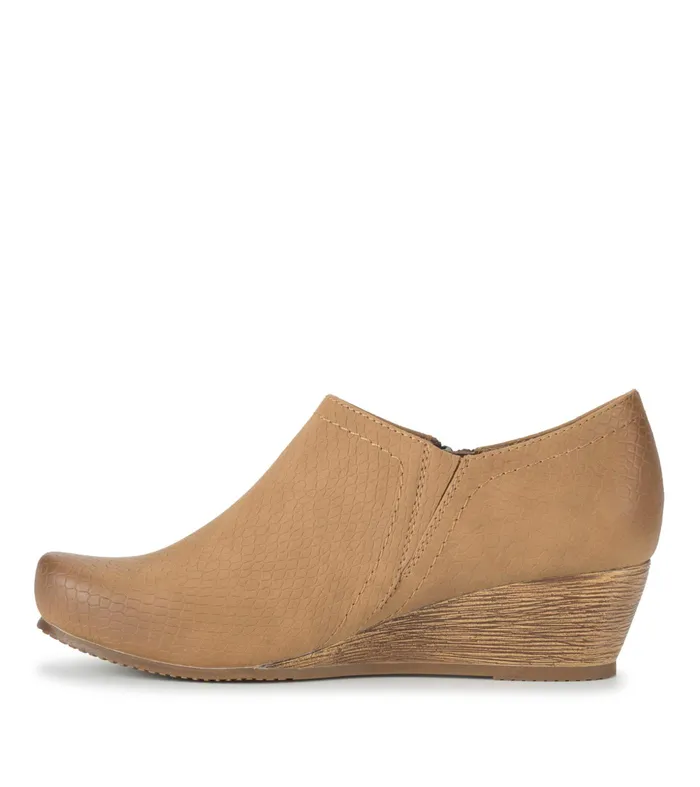 Women Baretraps Booties Louise Wedge Ankle Bootie Sandstone