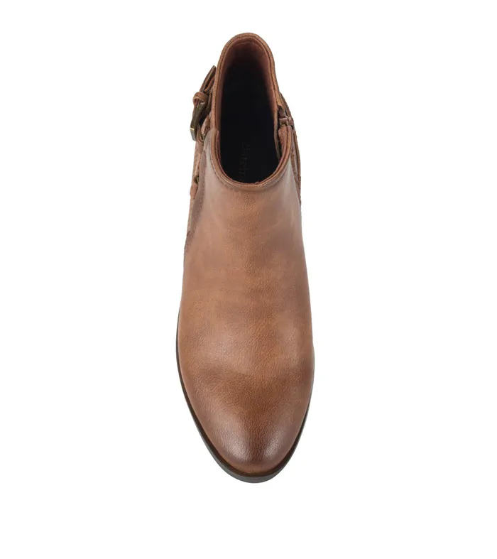 Women Baretraps Booties Mackenzie Bootie Walnut