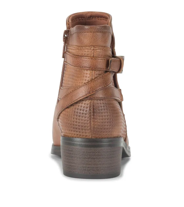 Women Baretraps Booties Mackenzie Bootie Walnut