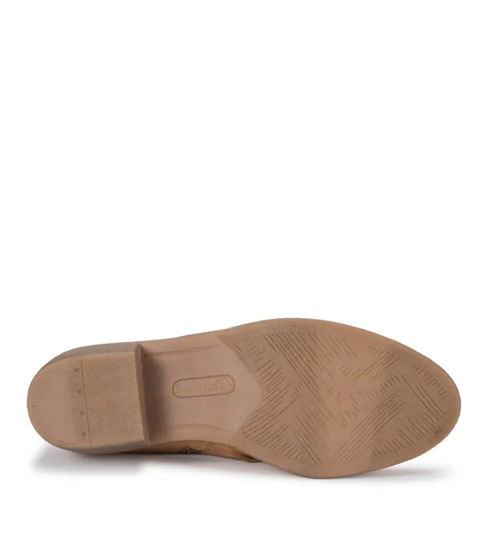Women Baretraps Booties Sazzie Bootie Sand