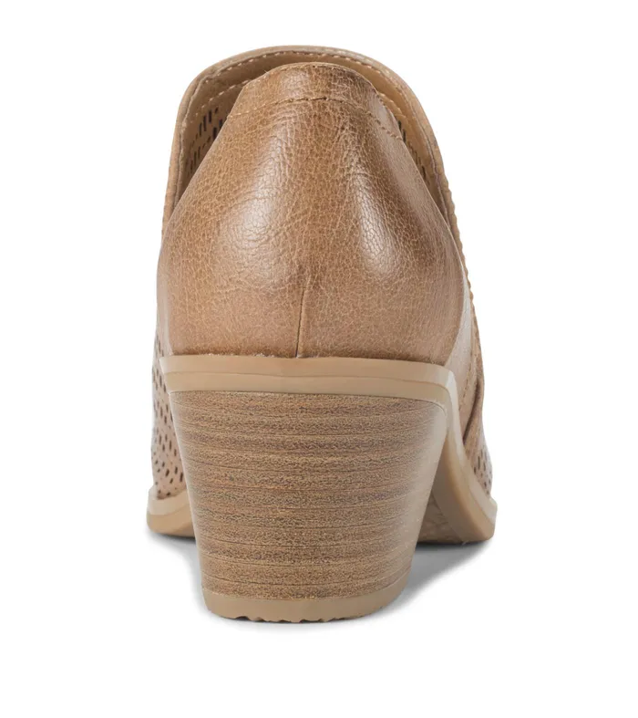 Women Baretraps Booties Slaine Ankle Bootie Salted Caramel