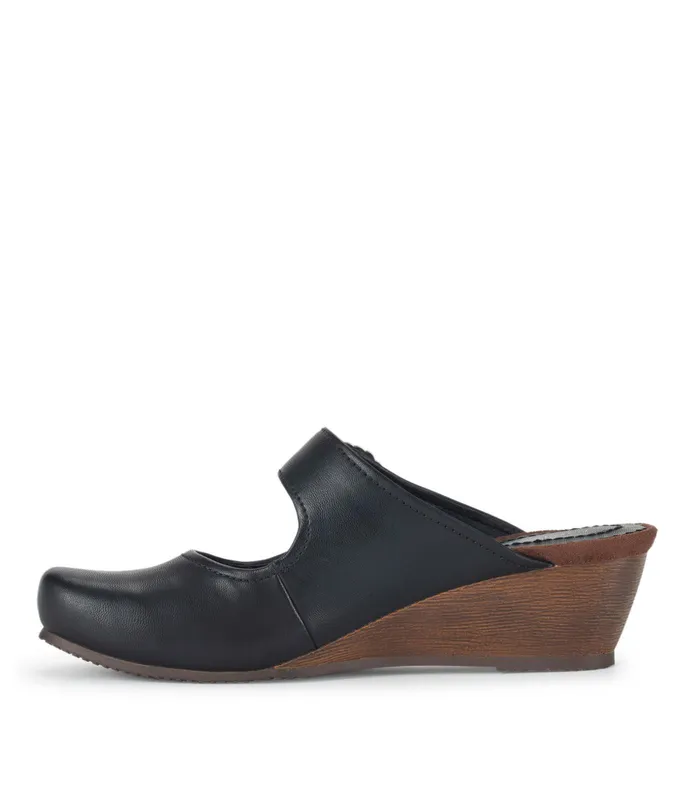 Women Baretraps Clogs and Mules Luna Mary Jane Mule Black