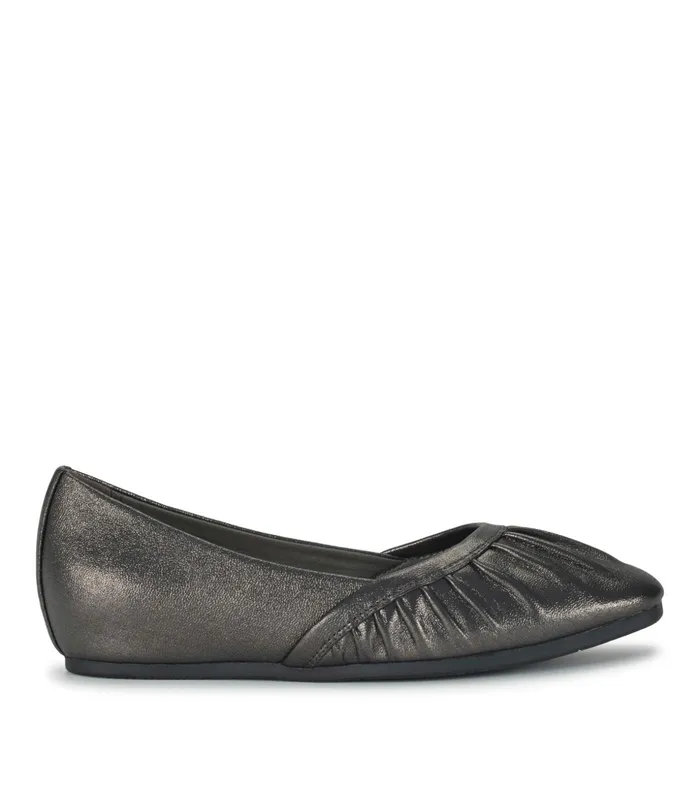 Women Baretraps Flats and Loafers Charlie Flat Gunmetal