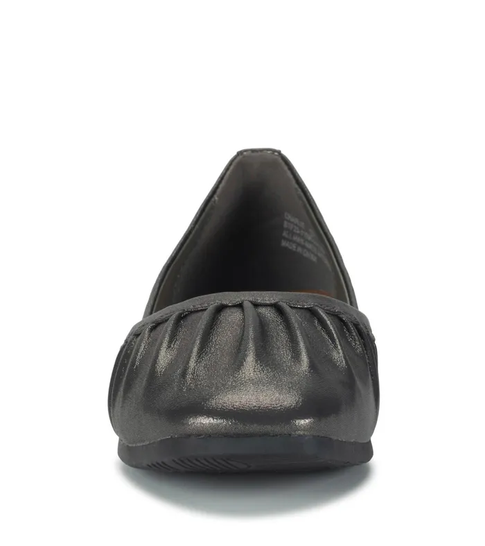 Women Baretraps Flats and Loafers Charlie Flat Gunmetal