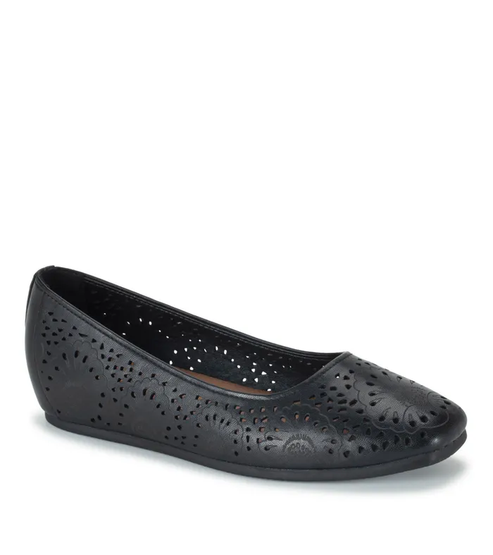 Women Baretraps Flats and Loafers Chika Casual Flat Black