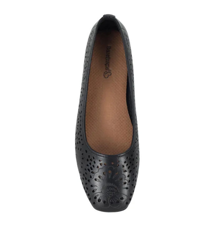 Women Baretraps Flats and Loafers Chika Casual Flat Black