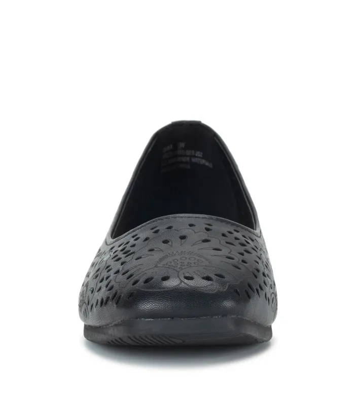 Women Baretraps Flats and Loafers Chika Casual Flat Black