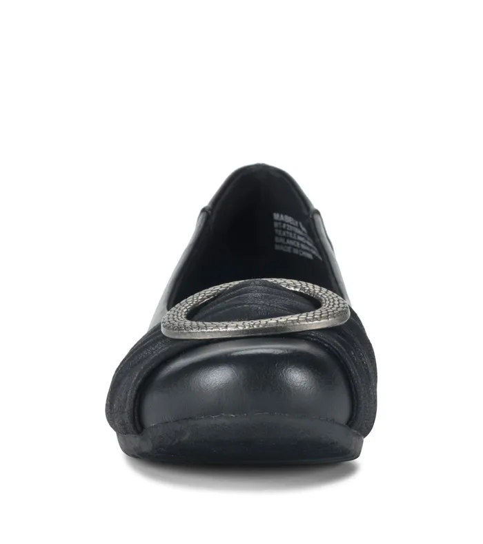 Women Baretraps Flats and Loafers Mabely Flat Black