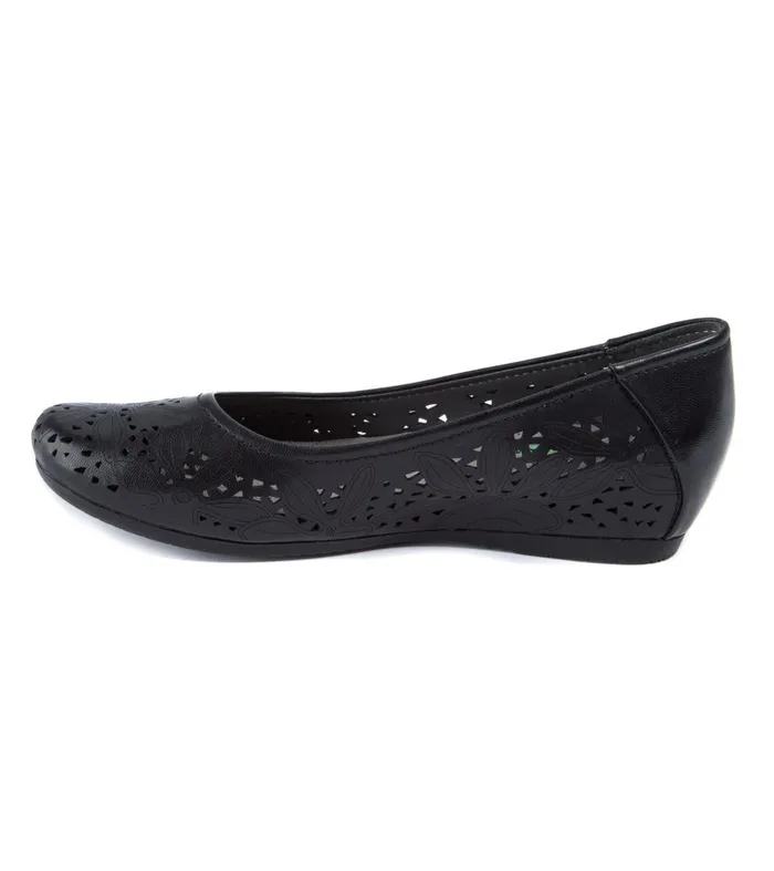 Women Baretraps Flats and Loafers Mariah Casual Flat Black