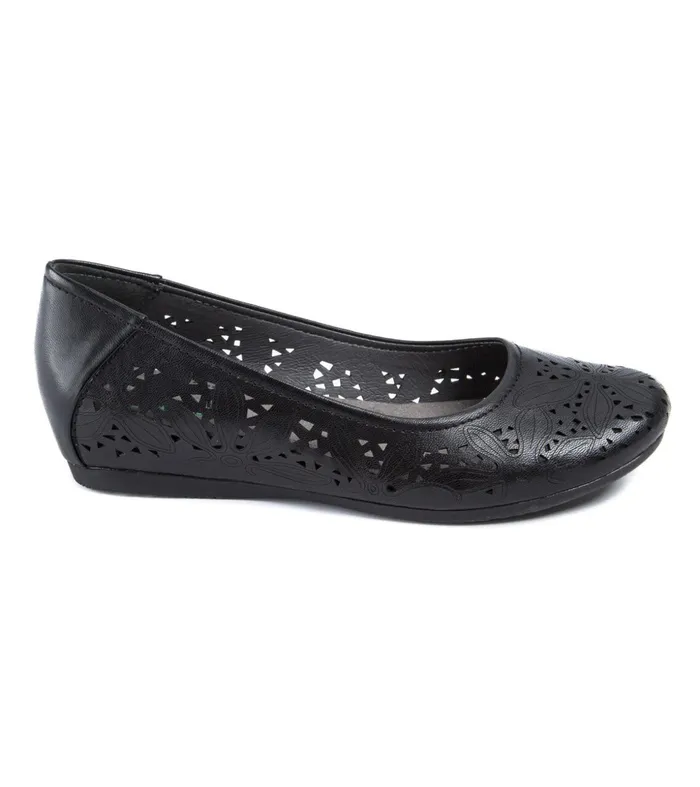 Women Baretraps Flats and Loafers Mariah Casual Flat Black