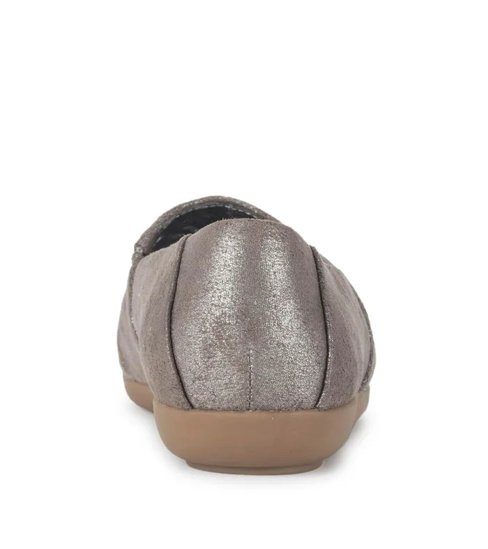 Women Baretraps Flats and Loafers Piper Slip On Gunmetal