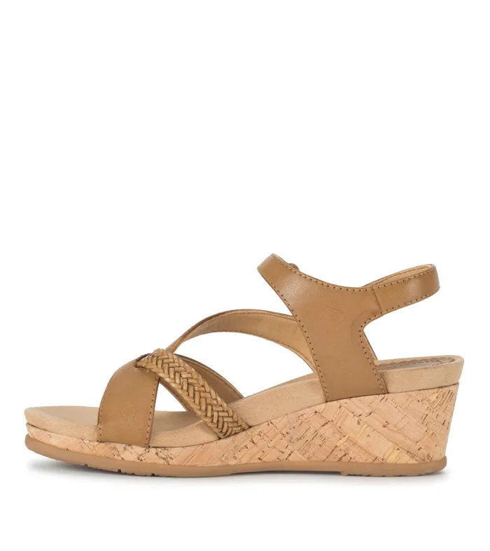 Women Baretraps Wedge Sandals Farah Wedge Sandal Caramel