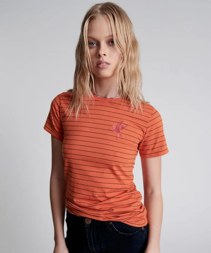 Women BOWER BIRD EMBROIDERED LOGO FITTED TEE ORANGE One Teaspoon Basic Tees Women BOWER BIRD EMBROIDERED LOGO FITTED TEE ORANGE One Teaspoon Basic Tees