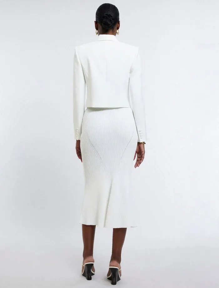 Women Cropped Blazer Gardenia BCBG Jackets and Blazers Women Cropped Blazer Gardenia BCBG Jackets and Blazers