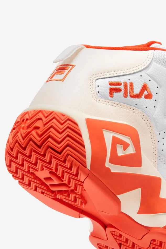 Women Fila Sneakers and Lifestyle Mb White Mandarin Red Gardenia Women Fila Sneakers and Lifestyle Mb White Mandarin Red Gardenia