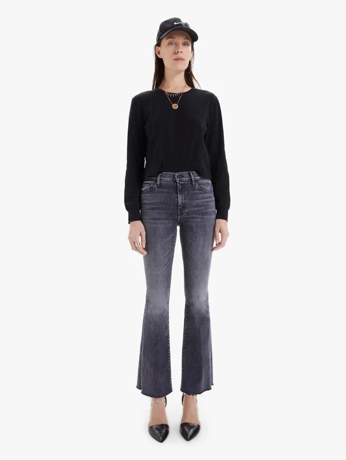 Women Flare Mother Denim The Weekender Fray Black