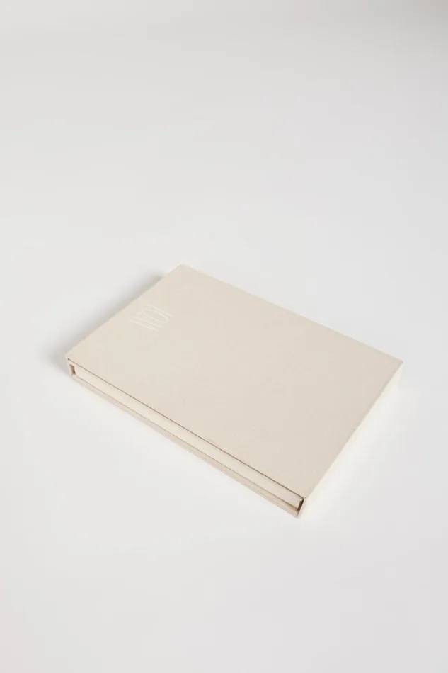 Women Home and Body DISSH WORDS OF INTROSPECTION JOURNAL