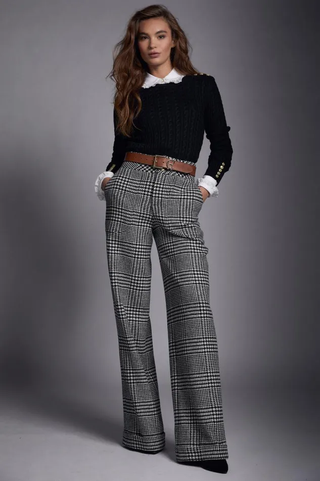 Women In Stock Tailoring Holland Cooper High Waisted Straight Trouser Large Scale Prince Of Wales Mono Women In Stock Tailoring Holland Cooper High Waisted Straight Trouser Large Scale Prince Of Wales Mono