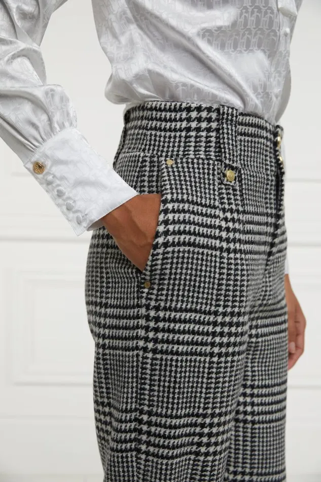 Women In Stock Tailoring Holland Cooper High Waisted Straight Trouser Large Scale Prince Of Wales Mono Women In Stock Tailoring Holland Cooper High Waisted Straight Trouser Large Scale Prince Of Wales Mono
