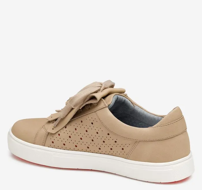 Women Johnston and Murphy Golf Madison Perfed Hybrid Sand Nubuck Women Johnston and Murphy Golf Madison Perfed Hybrid Sand Nubuck