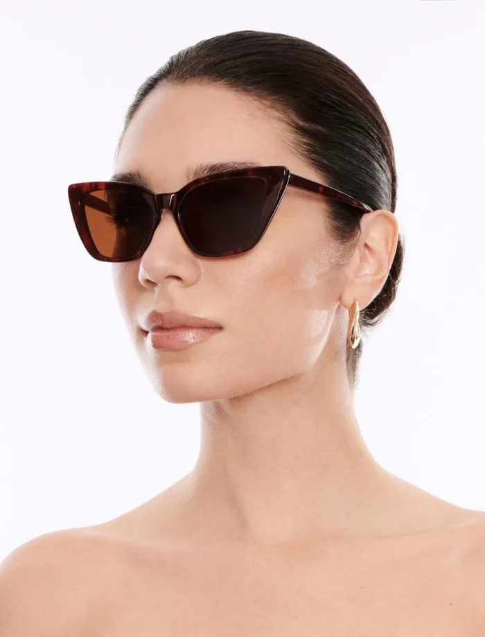 Women Kendall Cat Eye Sunglasses Brown Demi BCBG Sunglasses Women Kendall Cat Eye Sunglasses Brown Demi BCBG Sunglasses