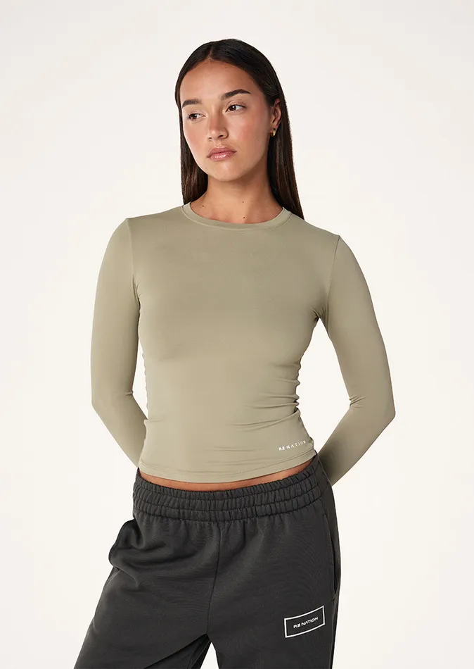 Women LongSleeveTops PE Nation FOUNDATION LONG SLEEVE TOP IN SILVER SAGE