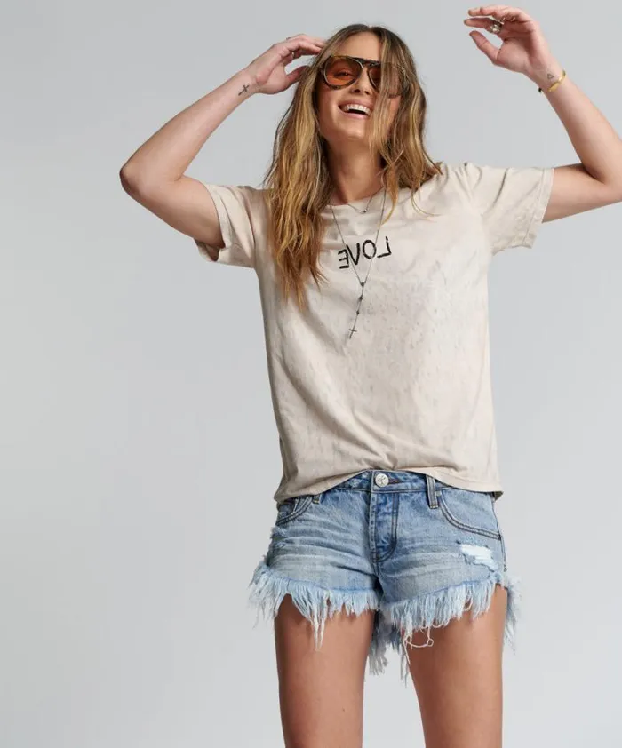 Women LOVE STAINED ORGANIC COTTON CREW TEE One Teaspoon Graphic Tees