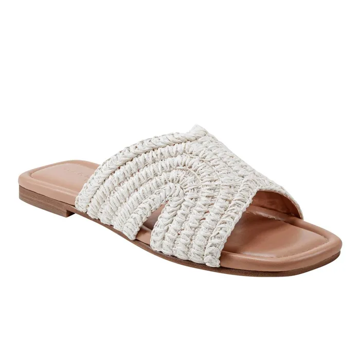 Women Marc Fisher Sandals Narda Flat Sandal White