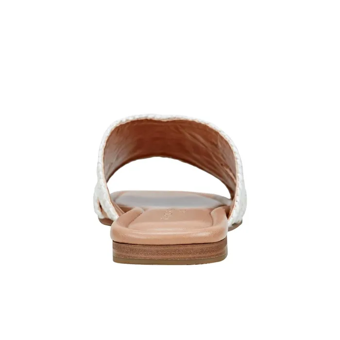 Women Marc Fisher Sandals Narda Flat Sandal White